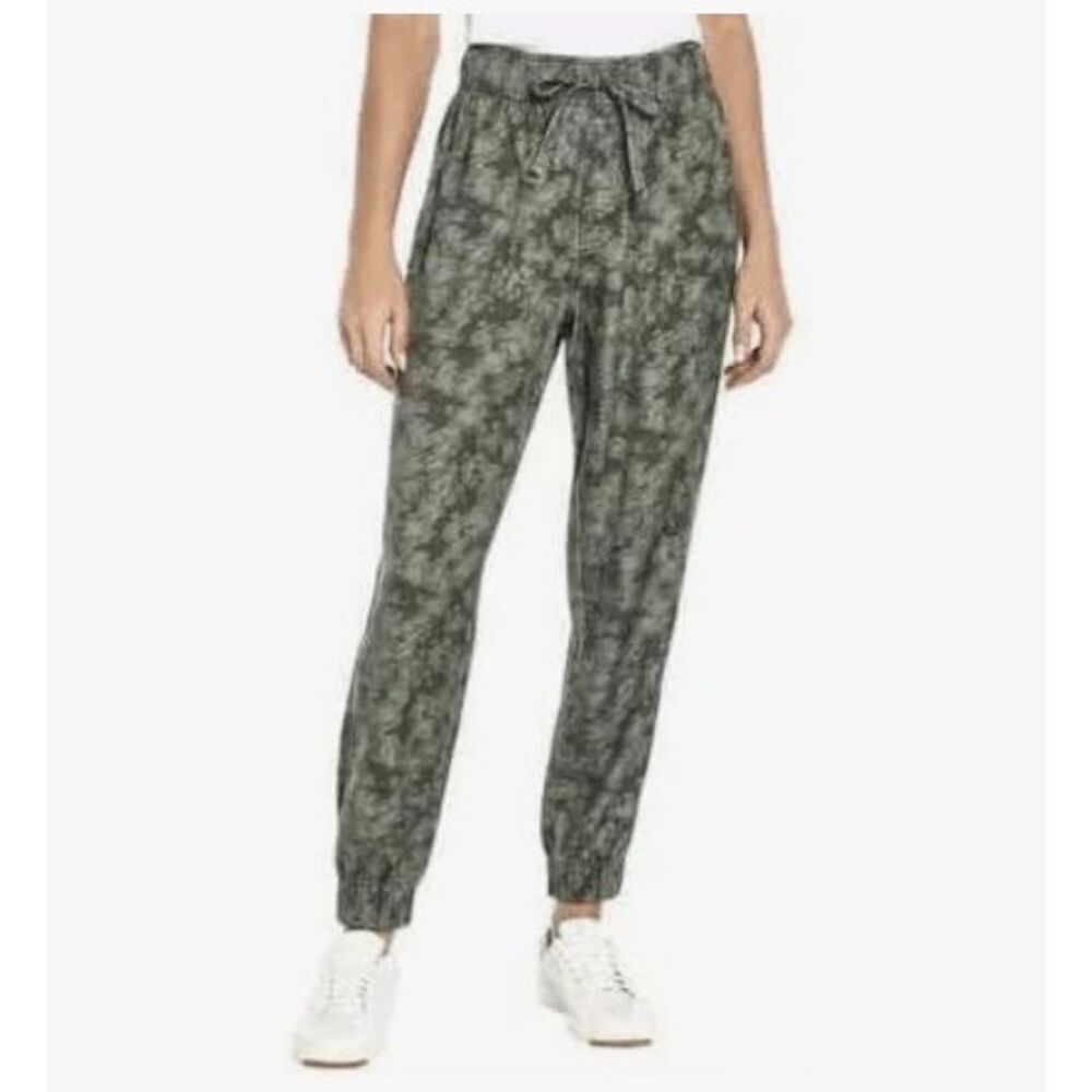 Orvis Ladies' Midweight Relaxed Fit Lyocell Jogger Pants Camo Print Size Large